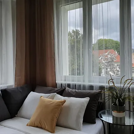 Plac Obroncow Poczty Polskiej I-iv Apartman *